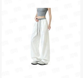 American-style high-street style parasol pants, simple, fashionable, trendy, and cool, floor-length wide-leg pants with a good drape, suitable for everyday commuting, sports, and casual wear. Women's style